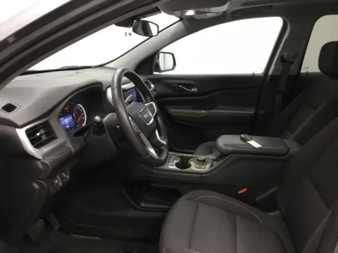 More photos of 2023 GMC Acadia SLE at Gregg Young Abrams Chrysler Dodge Jeep Ram, WI