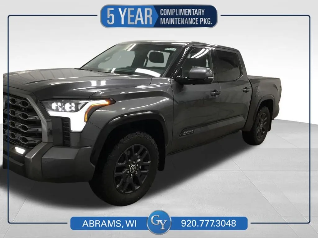 2023 Toyota Tundra Platinum's photo