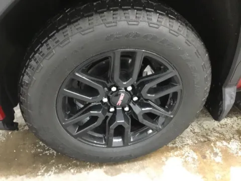 More photos of 2023 GMC Sierra 1500 Elevation at Gregg Young Abrams Chrysler Dodge Jeep Ram, WI