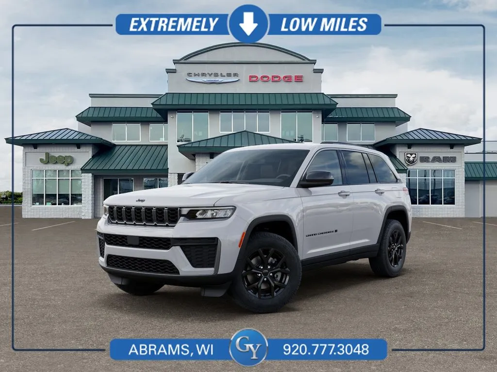 White 2026 Jeep Grand Cherokee Laredo Altitude for sale in Abrams, WI