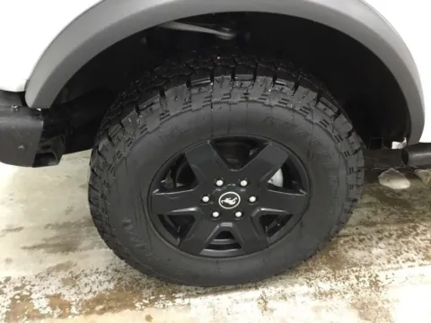 More photos of 2024 Ford Bronco Black Diamond at Gregg Young Abrams Chrysler Dodge Jeep Ram, WI