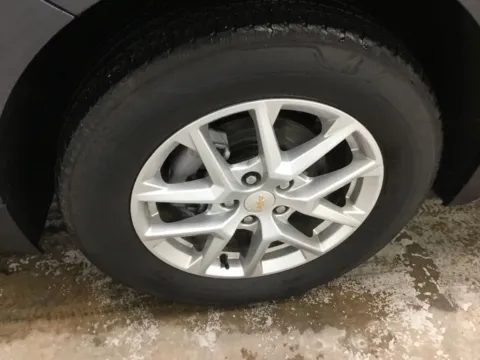 More photos of 2023 Chevrolet Equinox LT at Gregg Young Abrams Chrysler Dodge Jeep Ram, WI