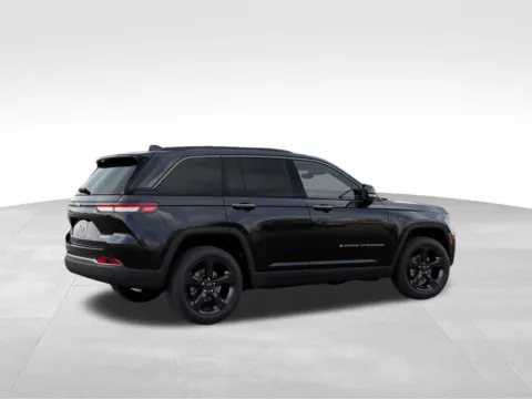 More photos of 2026 Jeep Grand Cherokee Limited at Gregg Young Abrams Chrysler Dodge Jeep Ram, WI