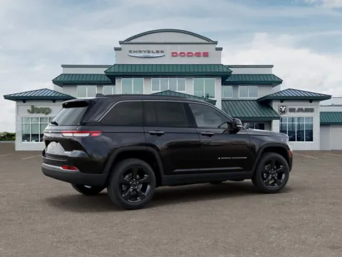 More photos of 2026 Jeep Grand Cherokee Limited at Gregg Young Abrams Chrysler Dodge Jeep Ram, WI