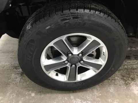 More photos of 2020 Jeep Wrangler Unlimited Sahara at Gregg Young Abrams Chrysler Dodge Jeep Ram, WI