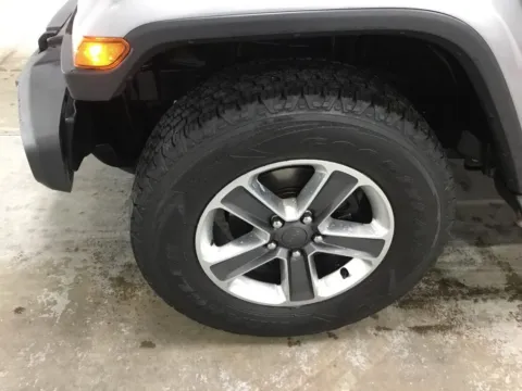 More photos of 2019 Jeep Wrangler Unlimited Sahara at Gregg Young Abrams Chrysler Dodge Jeep Ram, WI