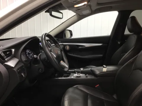 More photos of 2019 INFINITI QX50 ESSENTIAL at Gregg Young Abrams Chrysler Dodge Jeep Ram, WI