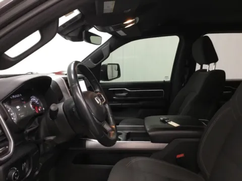 More photos of 2022 Ram 1500 Big Horn/Lone Star at Gregg Young Abrams Chrysler Dodge Jeep Ram, WI