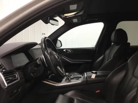 More photos of 2020 BMW X5 xDrive40i at Gregg Young Abrams Chrysler Dodge Jeep Ram, WI