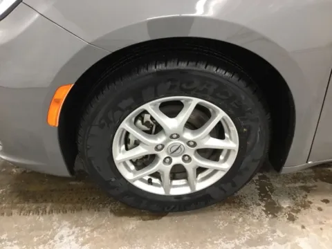 More photos of 2023 Chrysler Pacifica Touring L at Gregg Young Abrams Chrysler Dodge Jeep Ram, WI