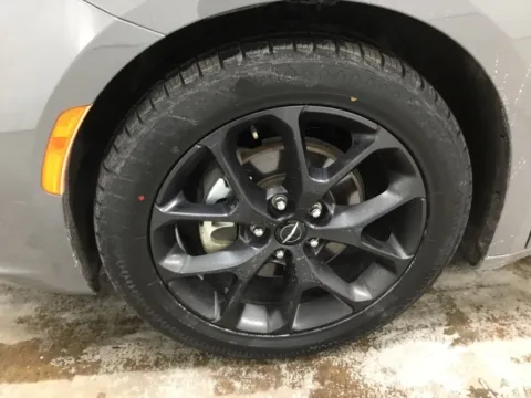 More photos of 2023 Chrysler Pacifica Touring L at Gregg Young Abrams Chrysler Dodge Jeep Ram, WI