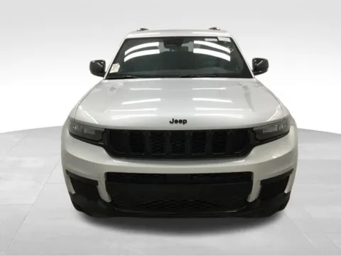 Another view of 2024 Jeep Grand Cherokee L Altitude for sale in Abrams, WI at Gregg Young Abrams Chrysler Dodge Jeep Ram