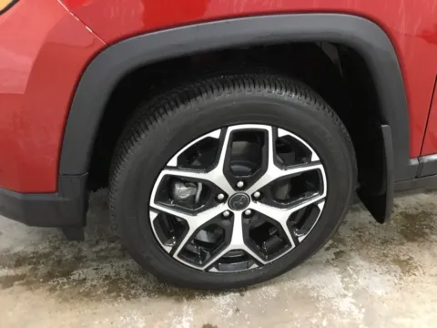 More photos of 2025 Jeep Compass Limited at Gregg Young Abrams Chrysler Dodge Jeep Ram, WI