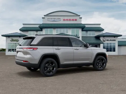 More photos of 2026 Jeep Grand Cherokee Limited at Gregg Young Abrams Chrysler Dodge Jeep Ram, WI
