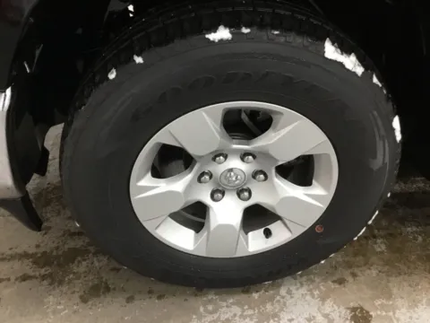 More photos of 2023 Ram 1500 Big Horn/Lone Star at Gregg Young Abrams Chrysler Dodge Jeep Ram, WI