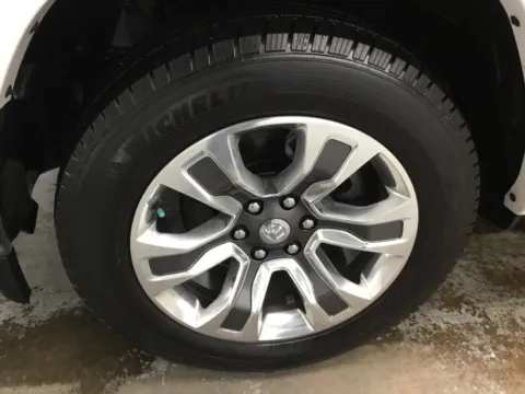 More photos of 2019 Ram 1500 Laramie Longhorn at Gregg Young Abrams Chrysler Dodge Jeep Ram, WI