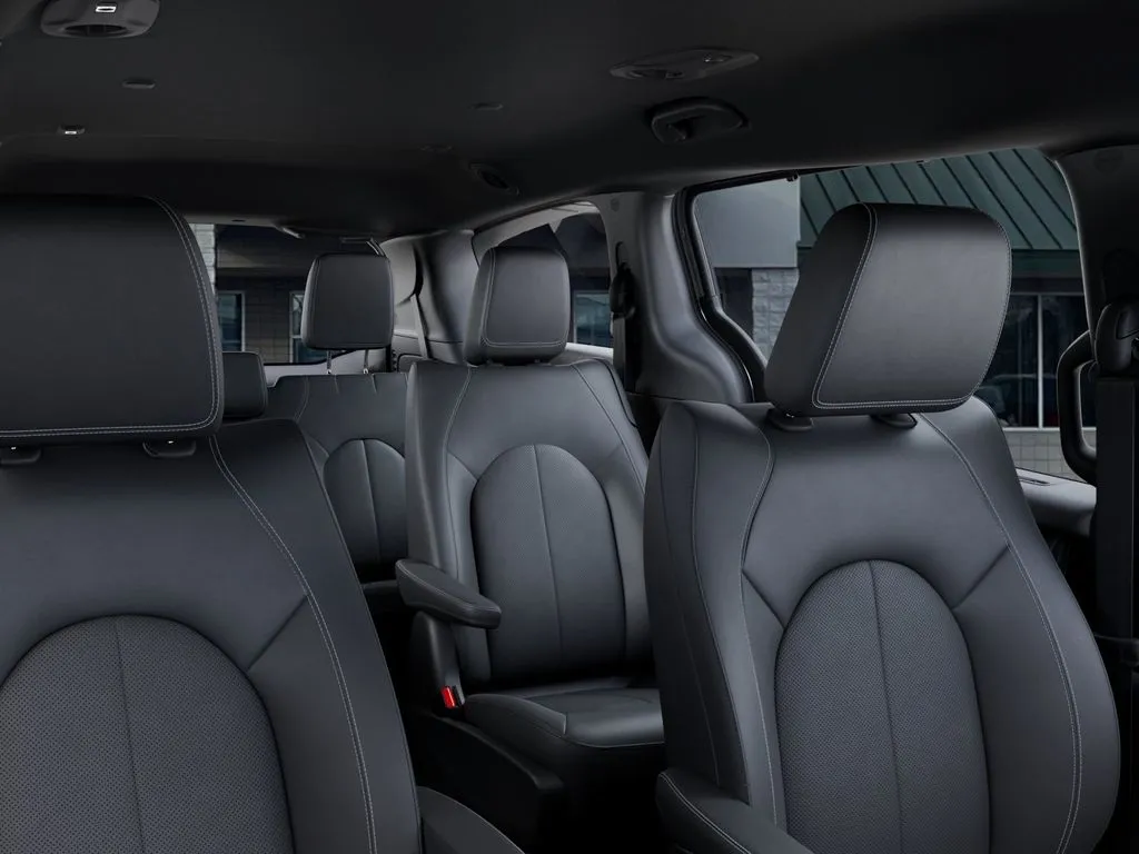 2026 Chrysler Pacifica Select - Photo 26