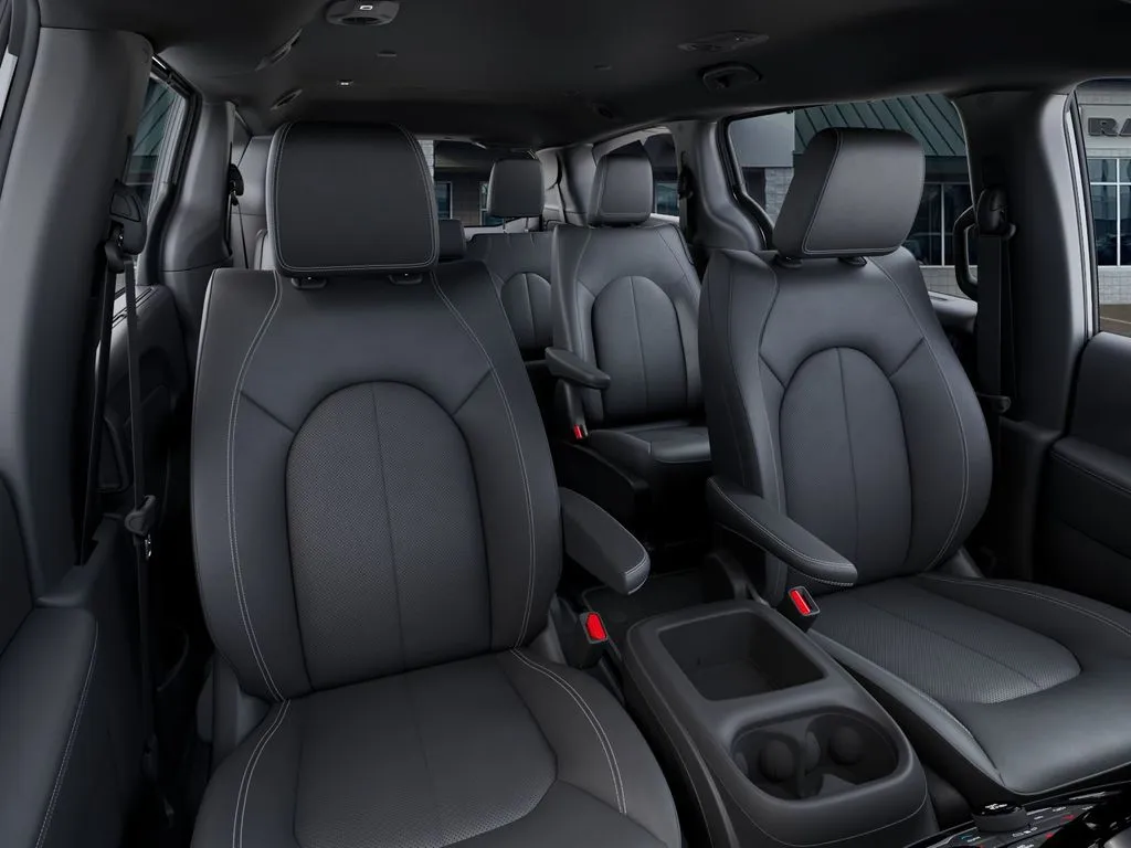 2026 Chrysler Pacifica Select - Photo 16
