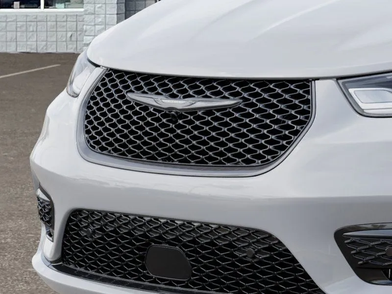 2026 Chrysler Pacifica Select - Photo 11