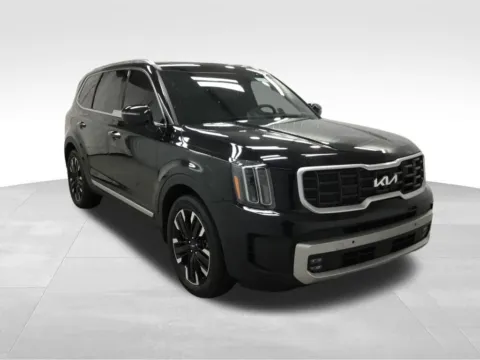 Photos of 2023 Kia Telluride SX-Prestige X-Line for sale in Abrams, WI at Gregg Young Abrams Chrysler Dodge Jeep Ram