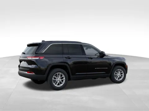 More photos of 2026 Jeep Grand Cherokee Laredo X at Gregg Young Abrams Chrysler Dodge Jeep Ram, WI