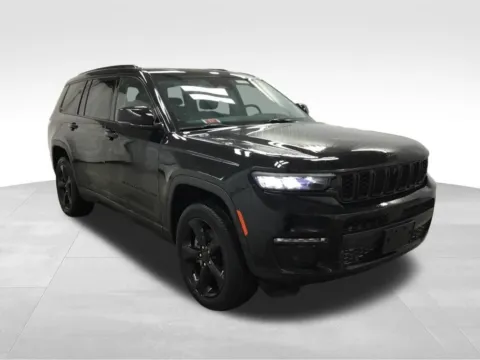 Another view of 2023 Jeep Grand Cherokee L Limited for sale in Abrams, WI at Gregg Young Abrams Chrysler Dodge Jeep Ram