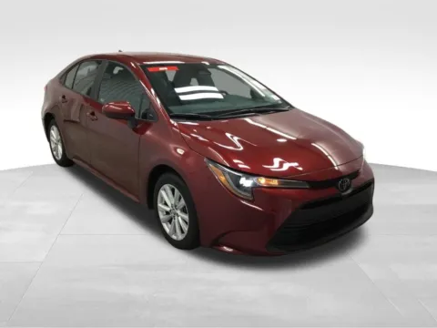 More photos of 2024 Toyota Corolla LE at Gregg Young Abrams Chrysler Dodge Jeep Ram, WI