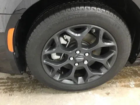 More photos of 2023 Chrysler 300 Touring at Gregg Young Abrams Chrysler Dodge Jeep Ram, WI