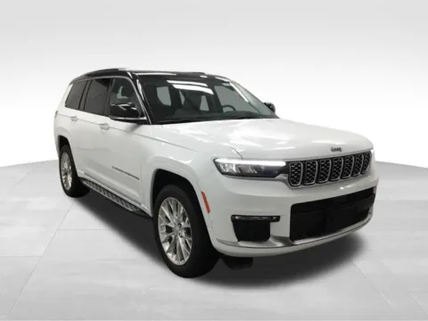 Another view of 2021 Jeep Grand Cherokee L Summit for sale in Abrams, WI at Gregg Young Abrams Chrysler Dodge Jeep Ram