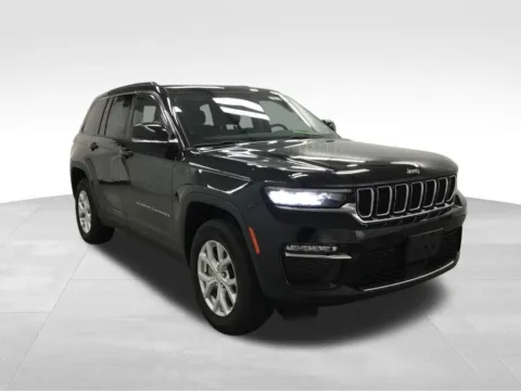 More photos of 2023 Jeep Grand Cherokee Limited at Gregg Young Abrams Chrysler Dodge Jeep Ram, WI