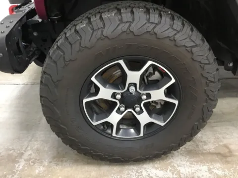 More photos of 2022 Jeep Wrangler Unlimited Rubicon at Gregg Young Abrams Chrysler Dodge Jeep Ram, WI