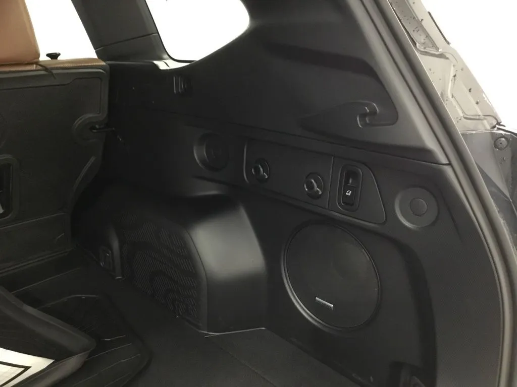 2025 Subaru Forester Touring - Photo 41
