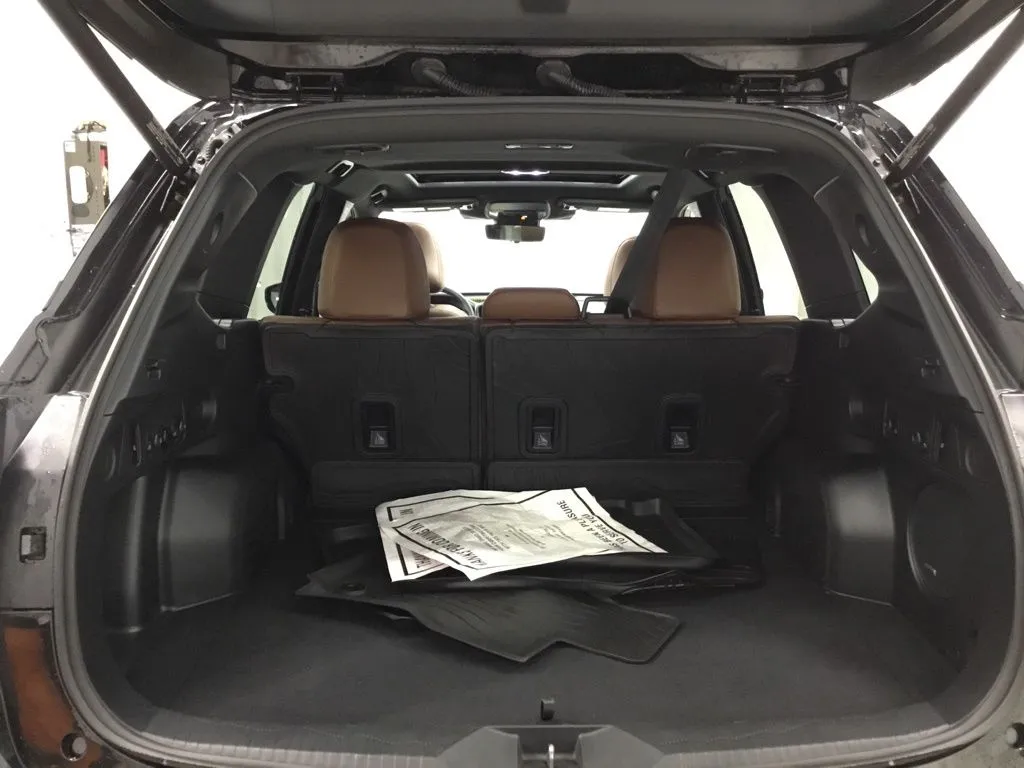 2025 Subaru Forester Touring - Photo 39