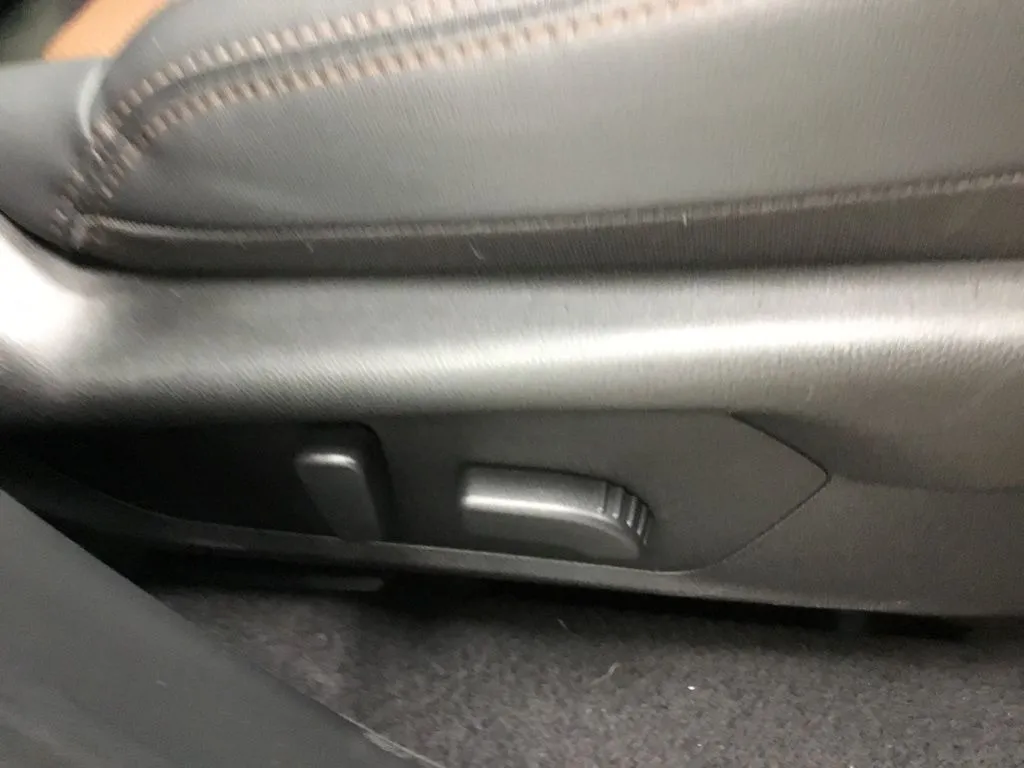 2025 Subaru Forester Touring - Photo 46