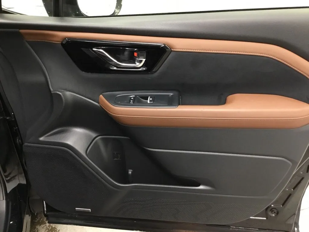 2025 Subaru Forester Touring - Photo 45