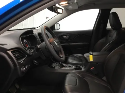 More photos of 2022 Jeep Cherokee Trailhawk at Gregg Young Abrams Chrysler Dodge Jeep Ram, WI