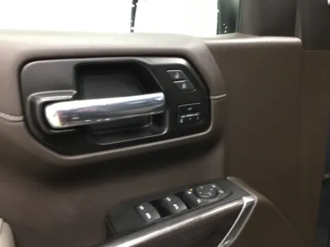More photos of 2022 Chevrolet Silverado 1500 LTD LTZ at Gregg Young Abrams Chrysler Dodge Jeep Ram, WI
