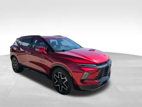 More photos of 2023 Chevrolet Blazer RS at Gregg Young Abrams Chrysler Dodge Jeep Ram, WI