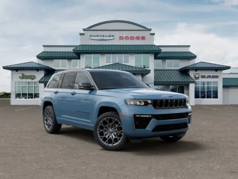 More photos of 2026 Jeep Grand Cherokee Summit at Gregg Young Abrams Chrysler Dodge Jeep Ram, WI