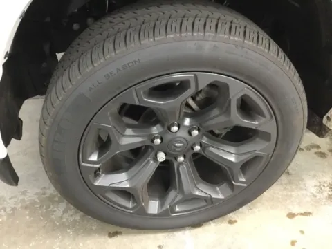 More photos of 2022 Ram 1500 Limited at Gregg Young Abrams Chrysler Dodge Jeep Ram, WI
