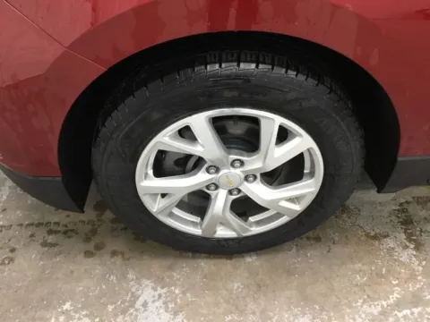 More photos of 2019 Chevrolet Equinox LT at Gregg Young Abrams Chrysler Dodge Jeep Ram, WI