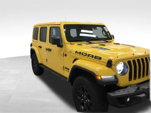 More photos of 2019 Jeep Wrangler Unlimited Moab at Gregg Young Abrams Chrysler Dodge Jeep Ram, WI