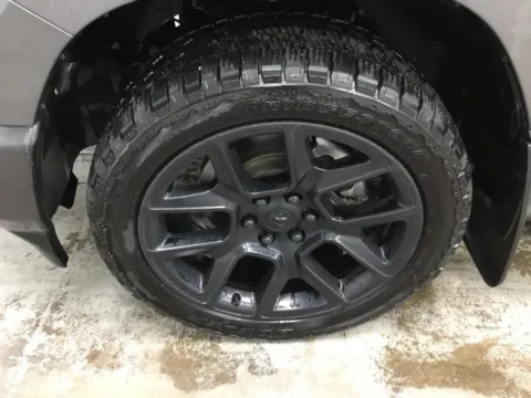 More photos of 2024 Ram 1500 Laramie at Gregg Young Abrams Chrysler Dodge Jeep Ram, WI