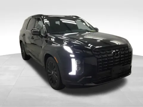 Another view of 2025 Hyundai Palisade Calligraphy Night Edition for sale in Abrams, WI at Gregg Young Abrams Chrysler Dodge Jeep Ram