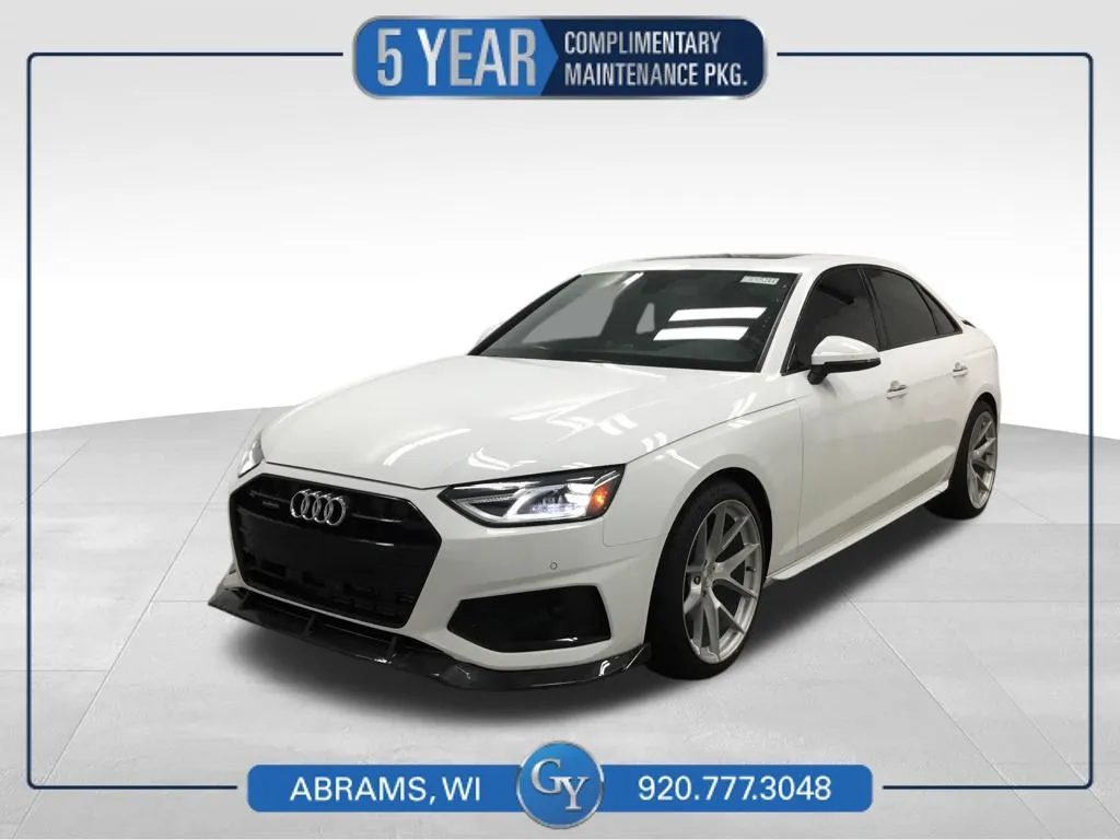 2021 Audi A4 40 quattro S tronic Premium's photo