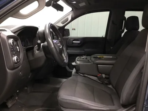 More photos of 2019 GMC Sierra 1500 at Gregg Young Abrams Chrysler Dodge Jeep Ram, WI