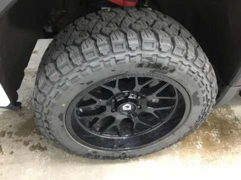 More photos of 2021 GMC Sierra 1500 AT4 at Gregg Young Abrams Chrysler Dodge Jeep Ram, WI