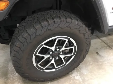 More photos of 2024 Jeep Wrangler Rubicon at Gregg Young Abrams Chrysler Dodge Jeep Ram, WI