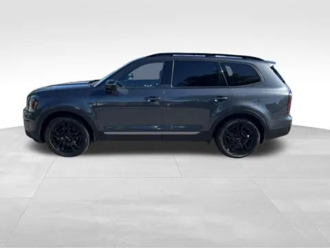 Photos of 2023 Kia Telluride for sale in Abrams, WI at Gregg Young Abrams Chrysler Dodge Jeep Ram