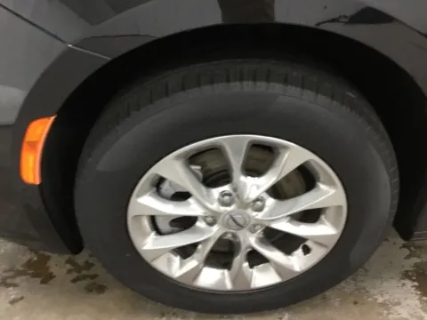 More photos of 2023 Chrysler Pacifica Touring L at Gregg Young Abrams Chrysler Dodge Jeep Ram, WI